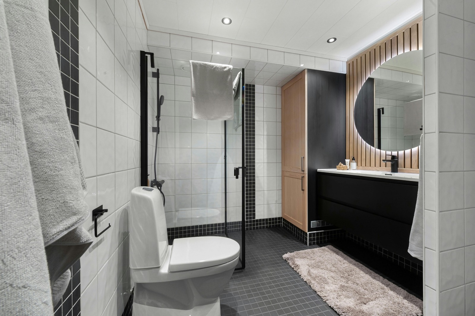 Sunny Shower USA Inc: Transforming Bathrooms with Style
