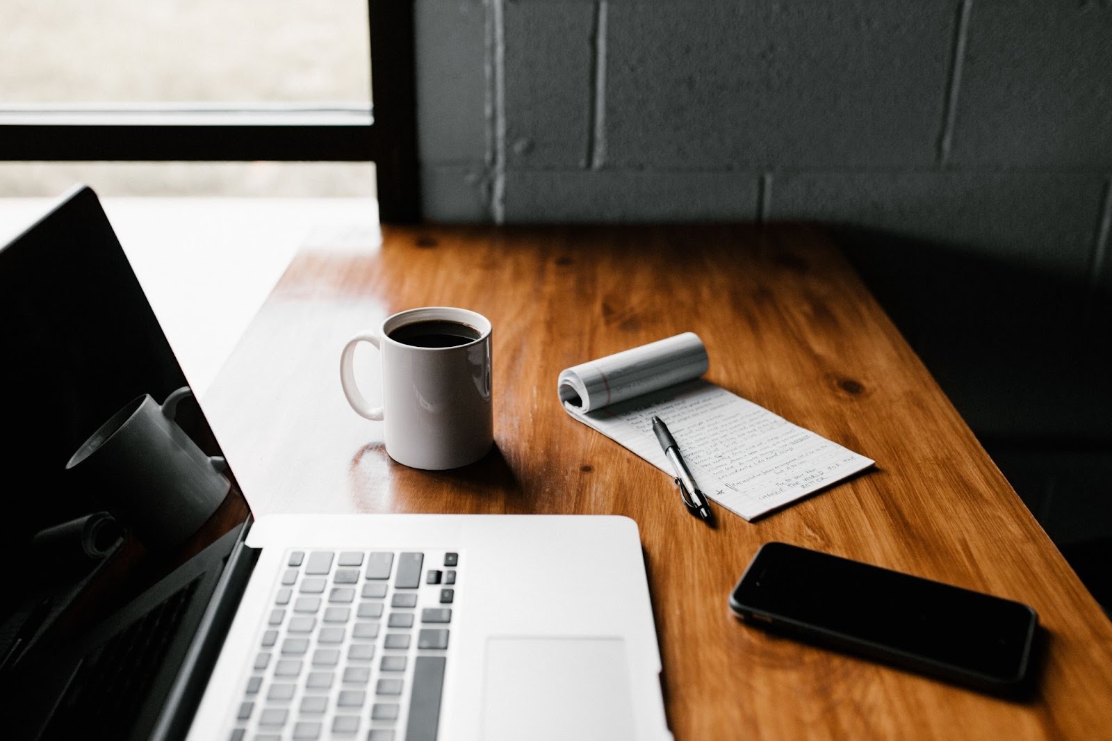 How Content Marketing Agencies Win in an AI-Saturated Content World